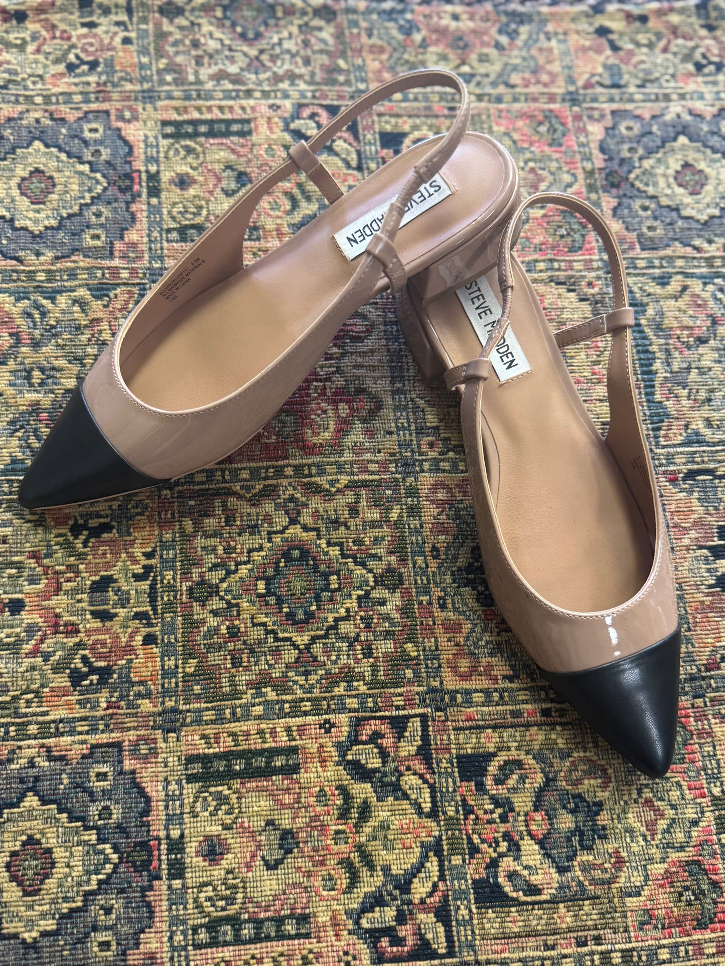 Steve Madden Sling Back Heel (6.5)