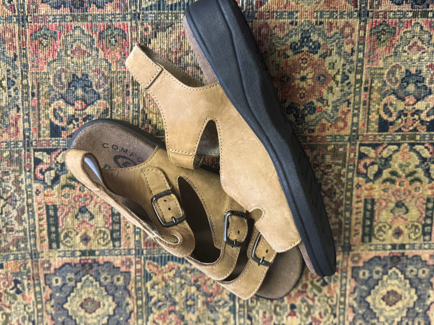 Brown Vintage Sandals (6.5)