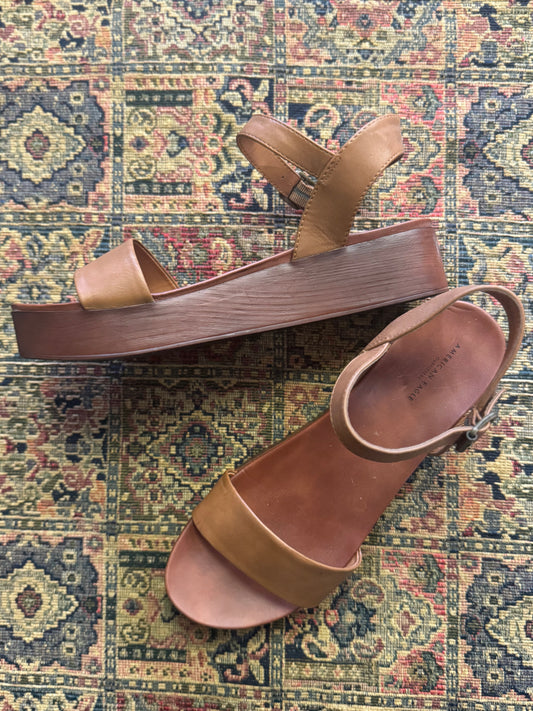 American Eagle Wedge Heels (9)