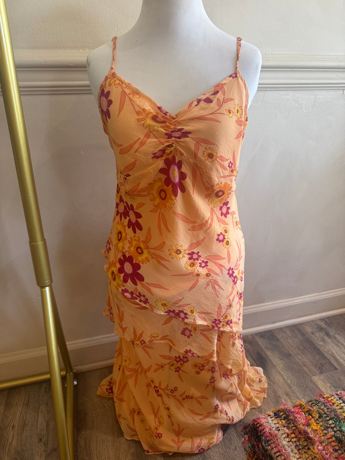 (M) orange floral vintage skirt set