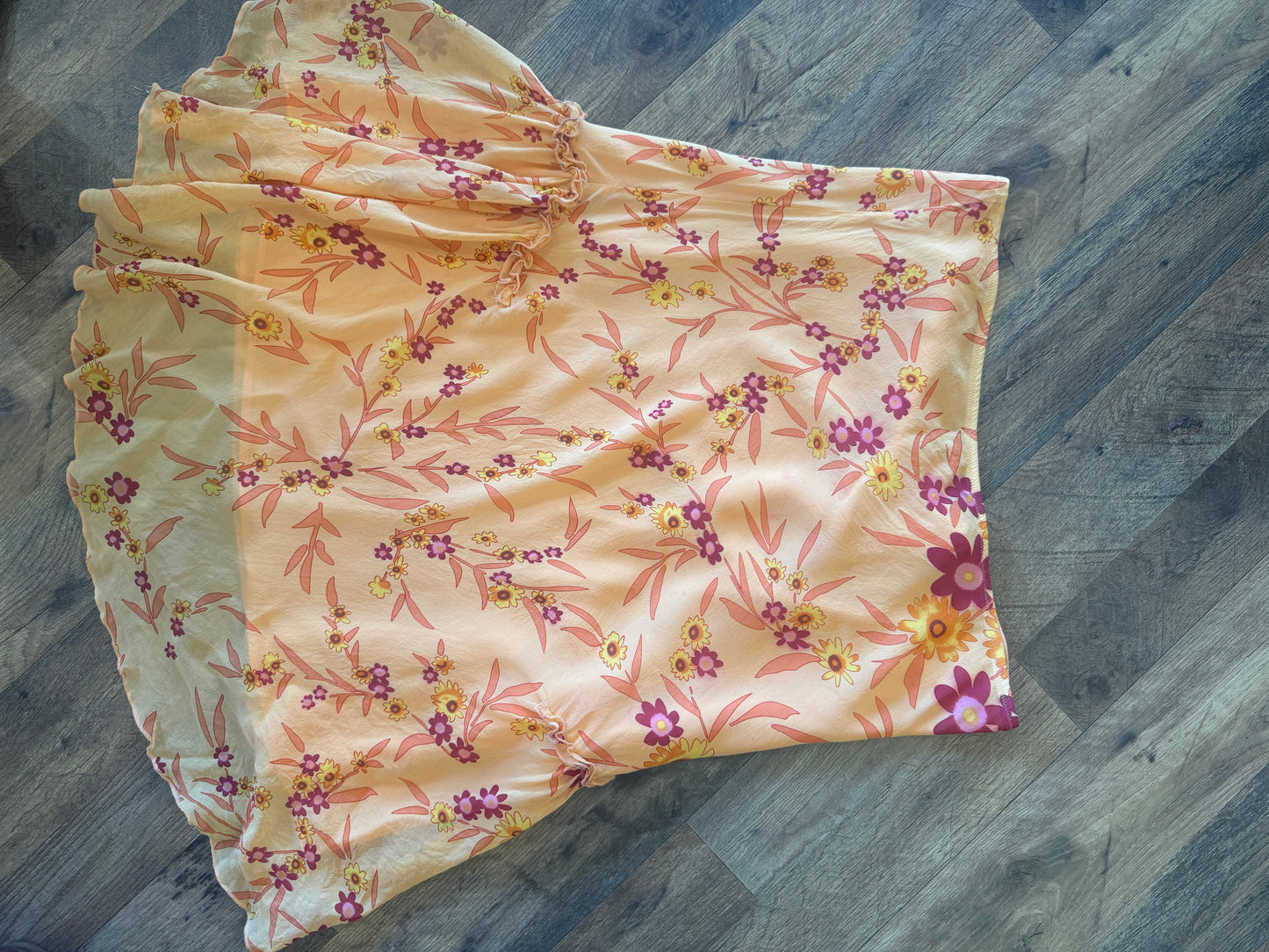 (M) orange floral vintage skirt set