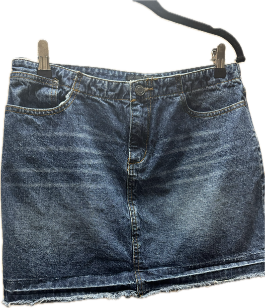 (M) Dark Wash Denim Skirt