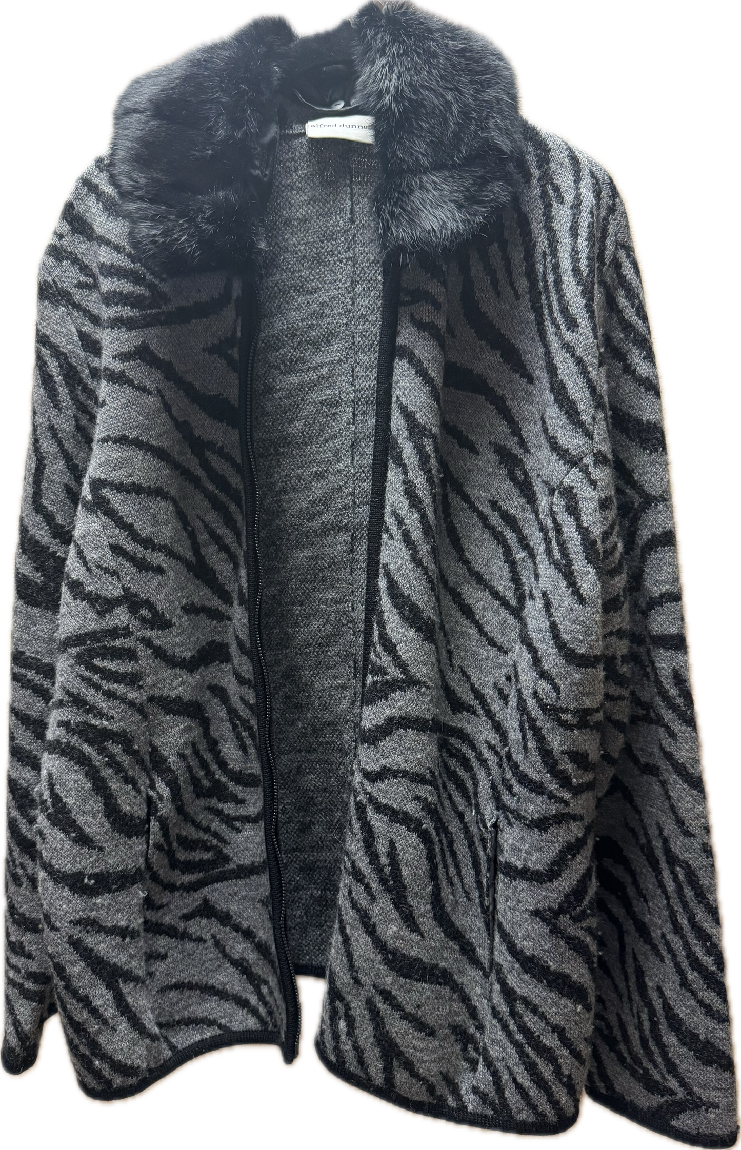 (XL) Zebra Fur Jacket