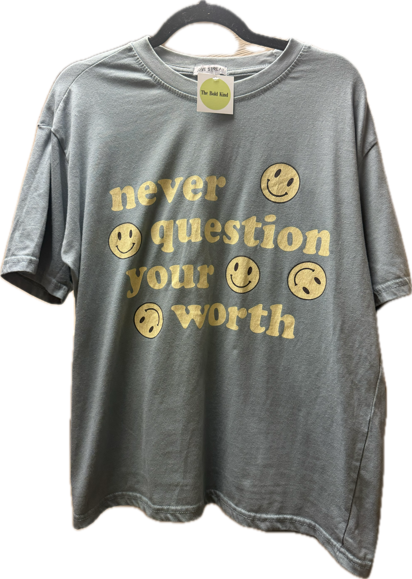 (L) Worthy Graphic Tee