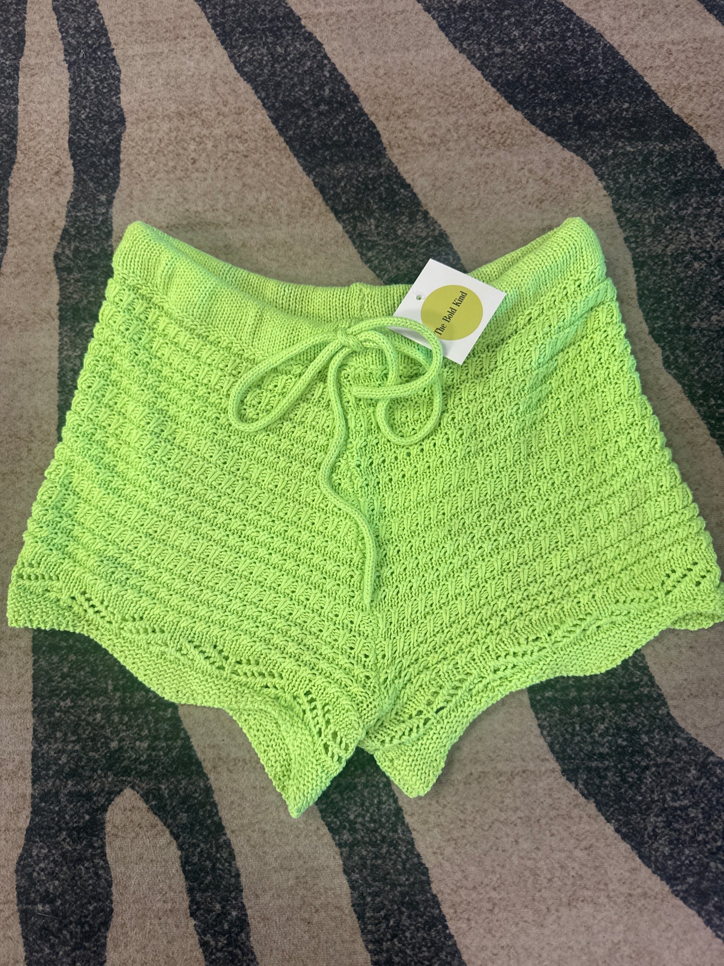 (S) neon, green crochet shorts