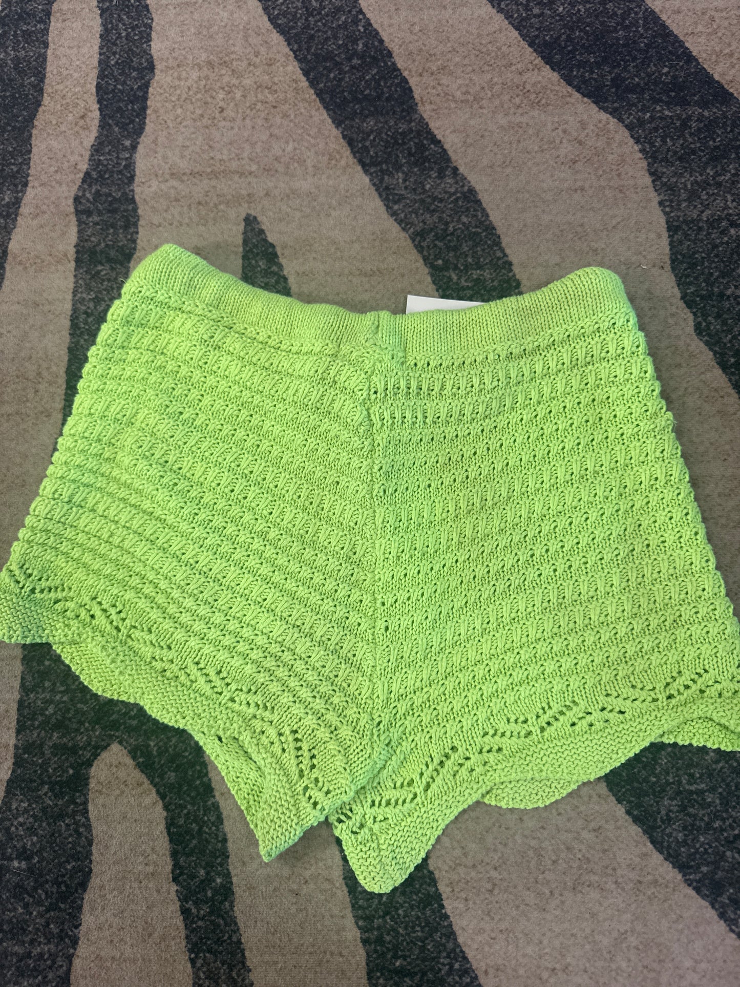 (S) neon, green crochet shorts