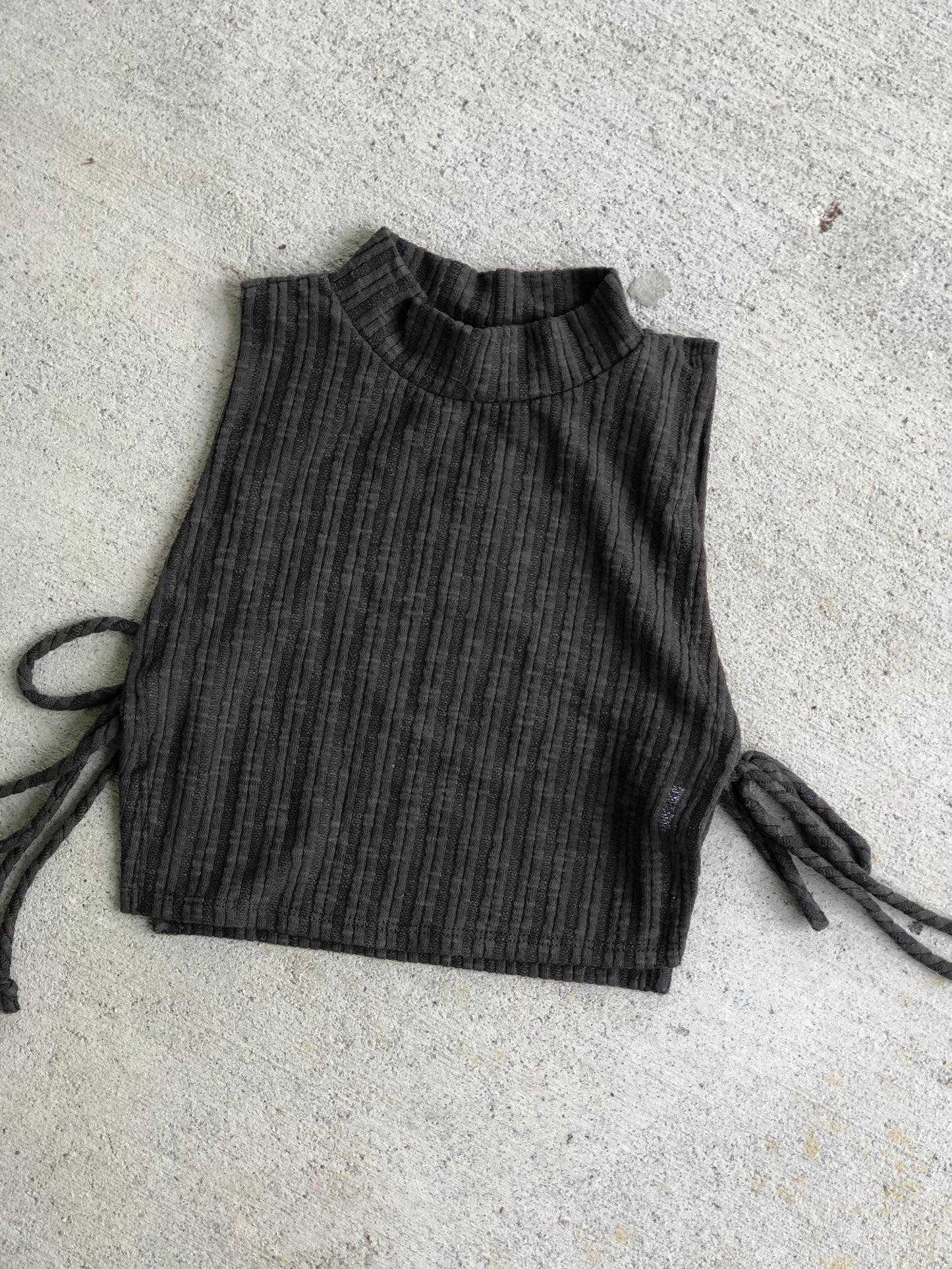 Charcoal Lounge top